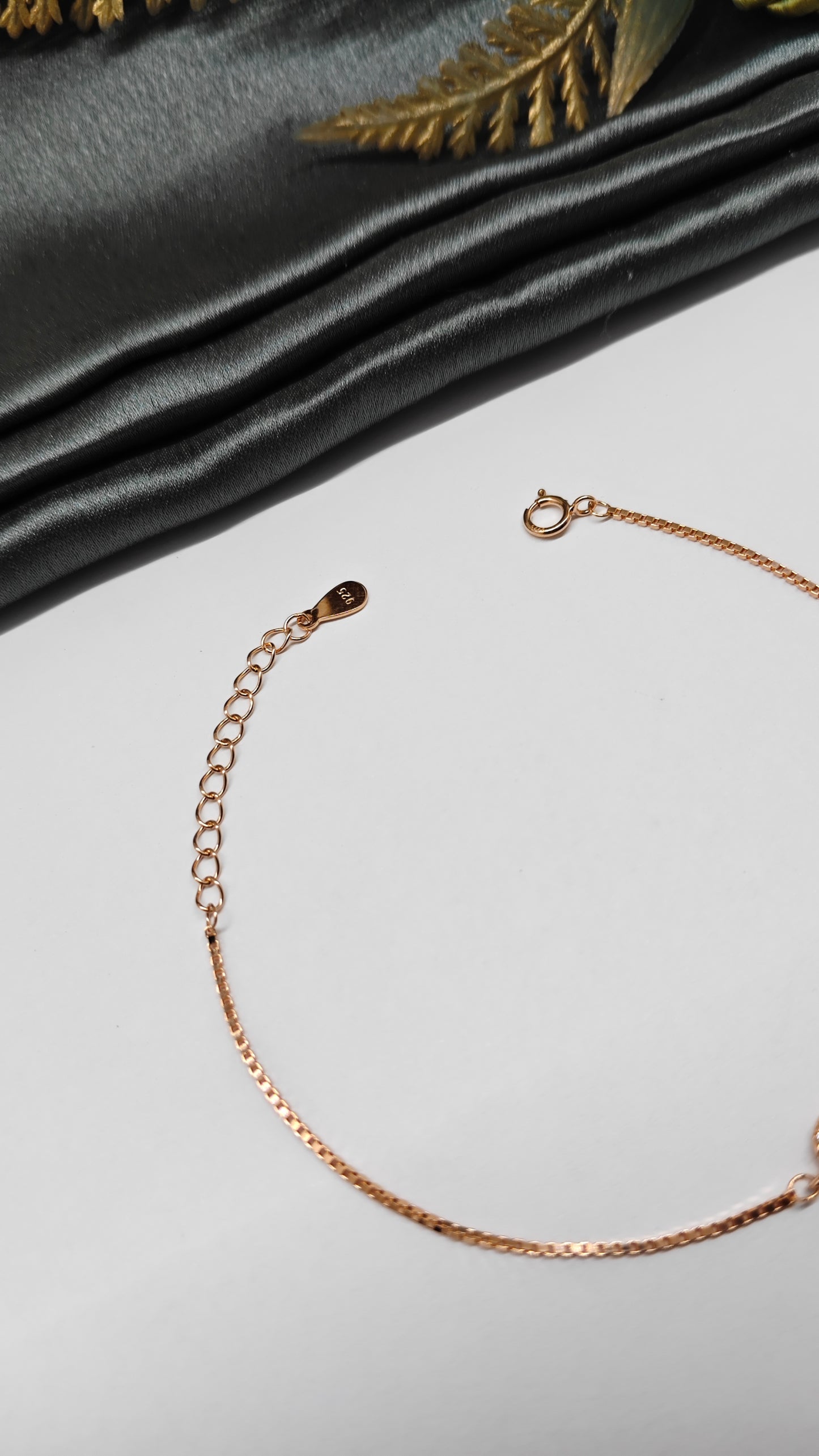 925 Silver Rose Gold Colour Small Infinity Red With White Stone Design Bracelet