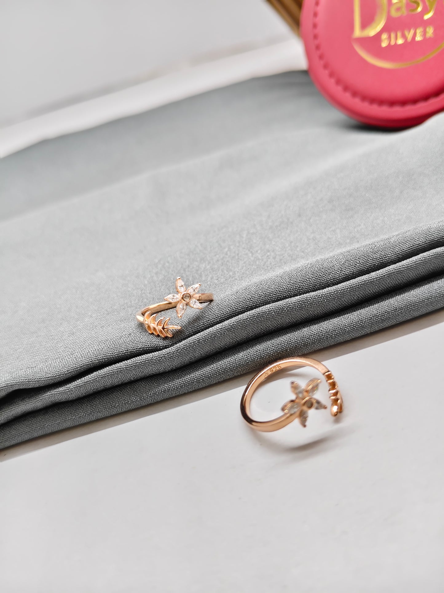 925 Silver Rose Gold Colour Star Design Toe Rings