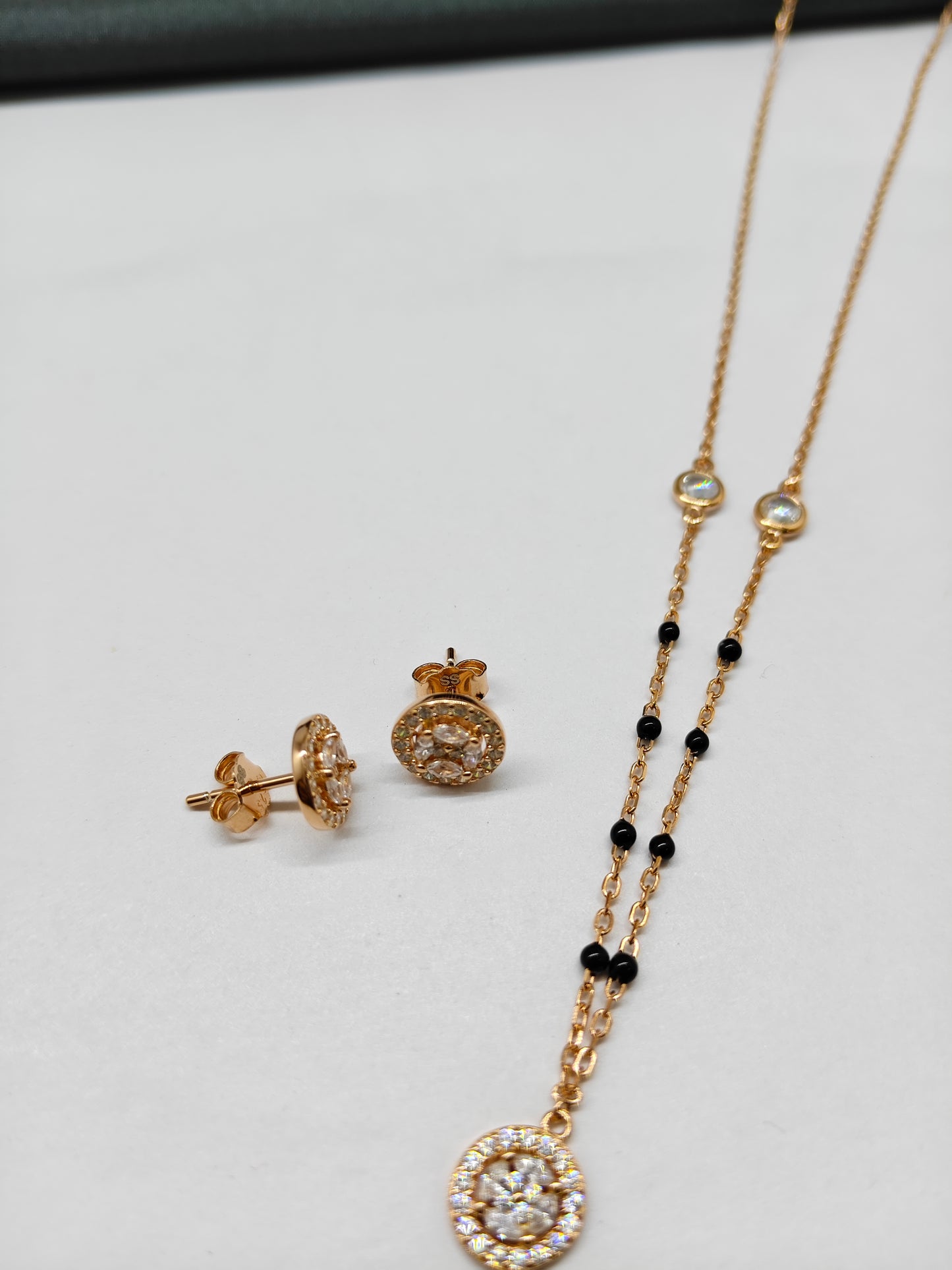 925 Silver Rose Gold Colour Mangalsutra Black Beads Round White Stone Necklace Set