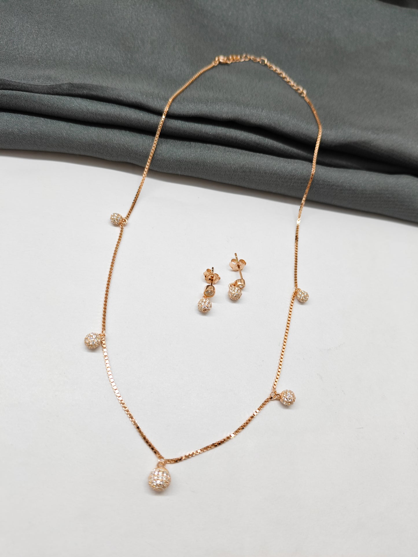 925 Silver Rose Gold Colour Stone Balls Hanging Design Necklace Set