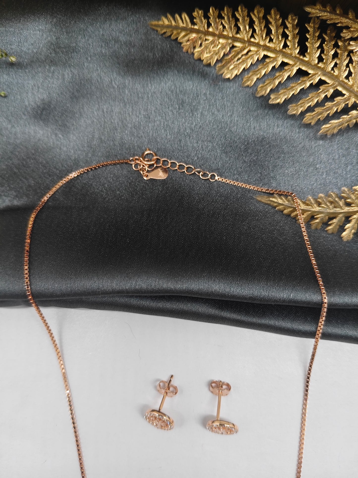 925 Silver Rose Gold Colour Round Tree Pendant Chain Design Set With Earring