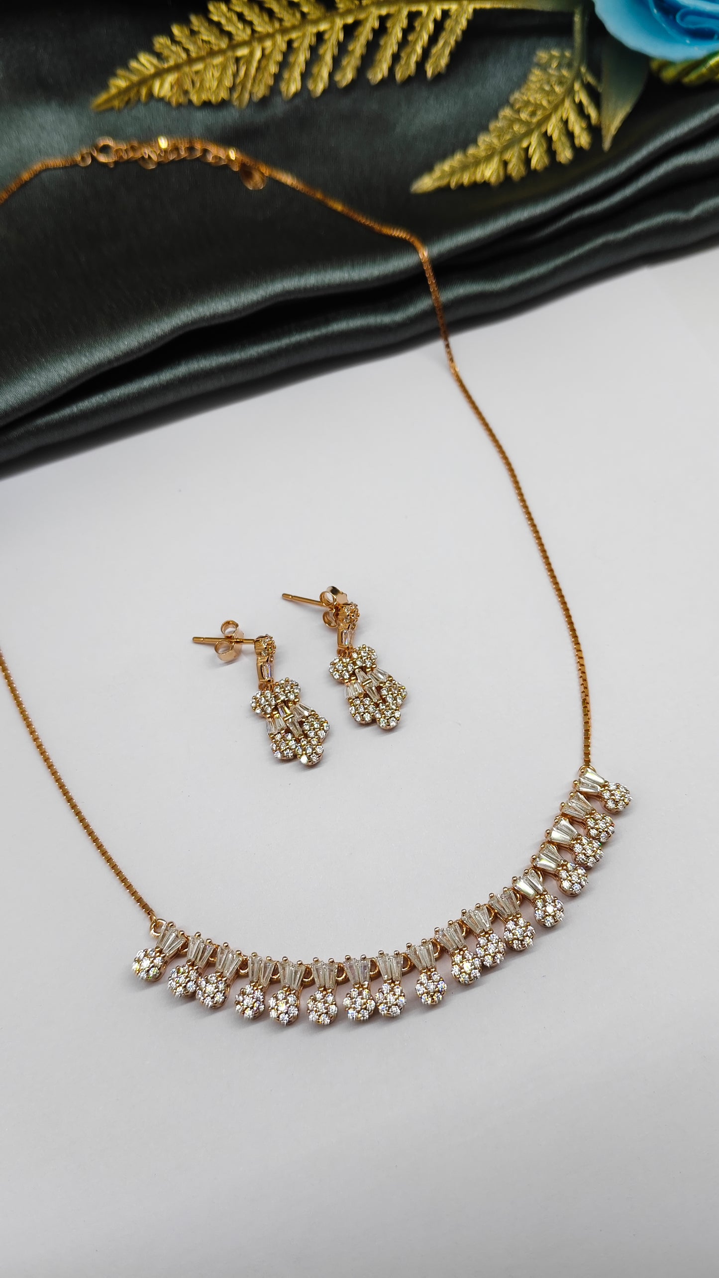 925 Silver Rose Gold Colour White Stone Design Necklace Set