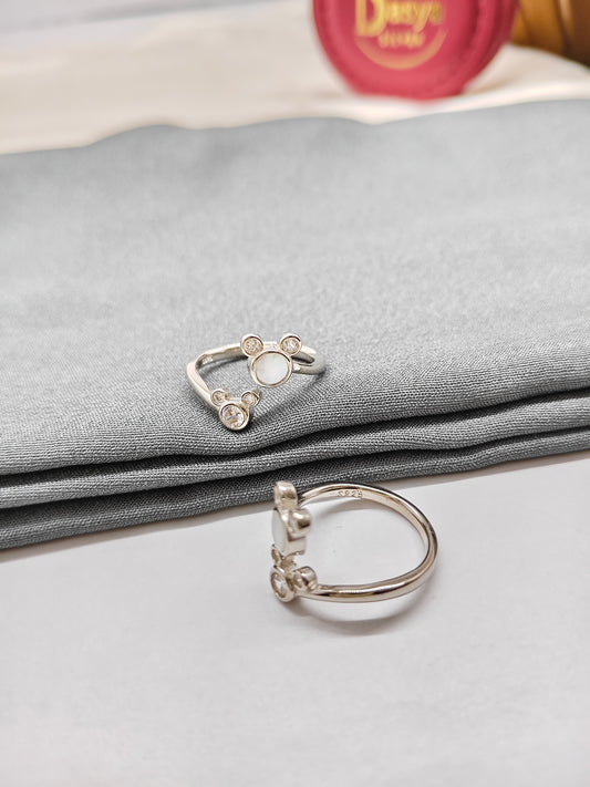 925 Silver MOP With White Stone Micky Design Toe Rings
