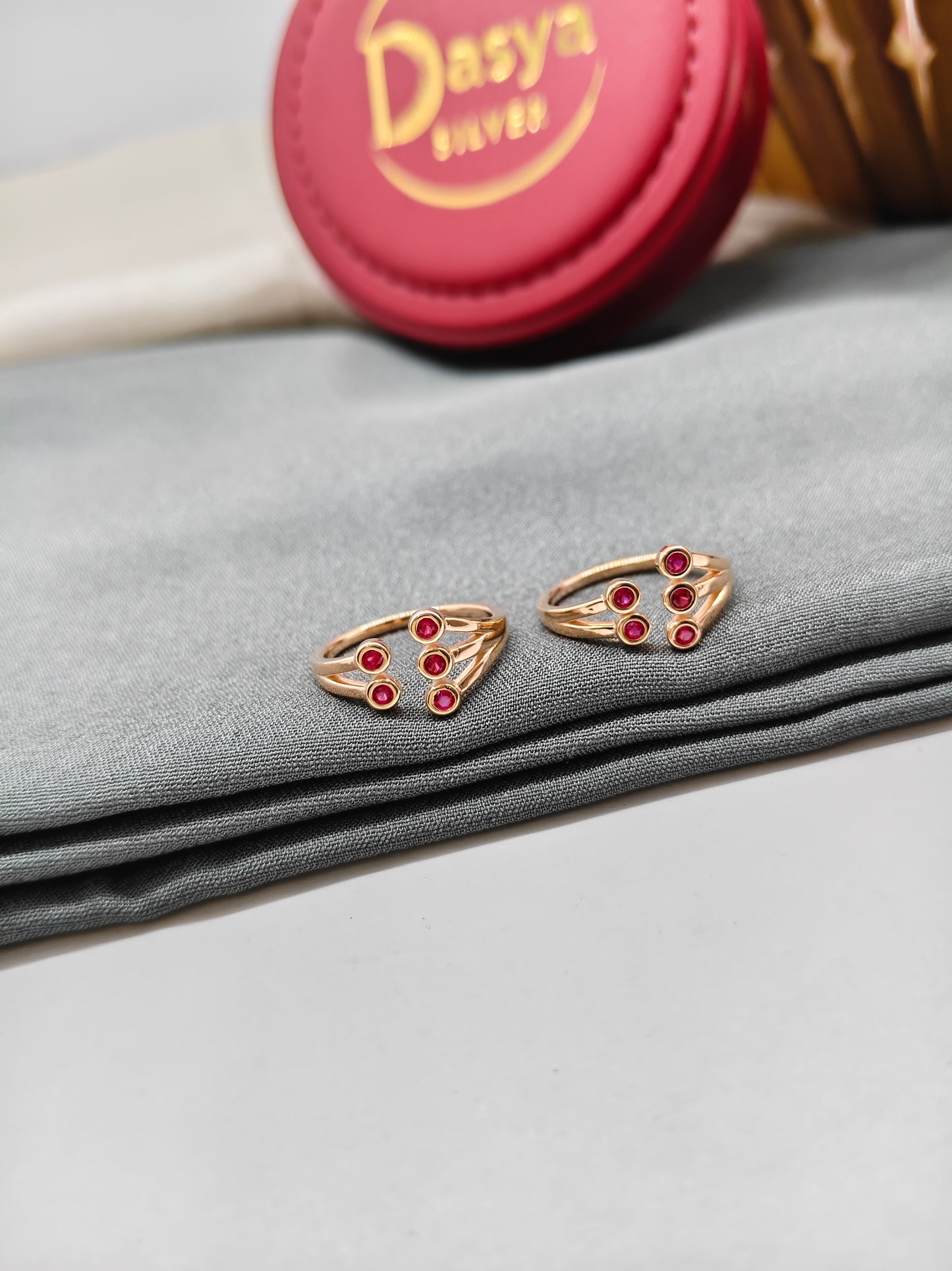 925 Silver Rose Gold Colour Red/Pink Stone Design Toe Rings