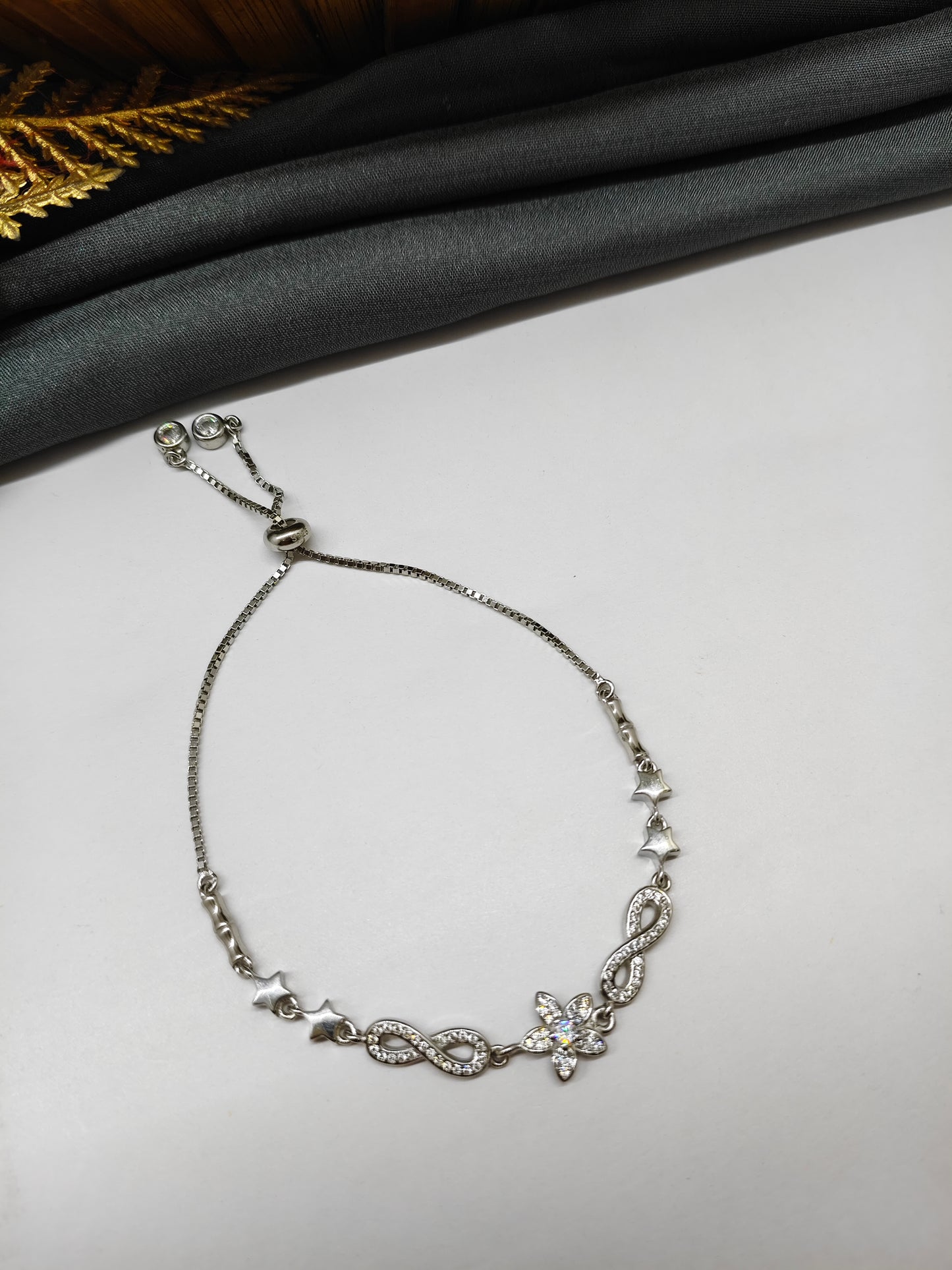 925 Silver Adjustable Infinity With Star Design Bracelet