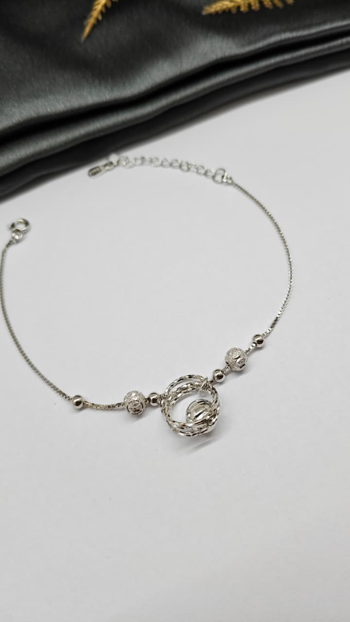 925 Silver In Regular Colour White Stone Hanging Ring Design Bracelet