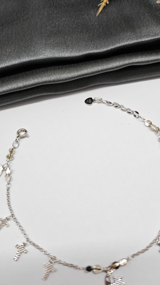 925 Silver In Regular Colour Charms Hanging Design Bracelet