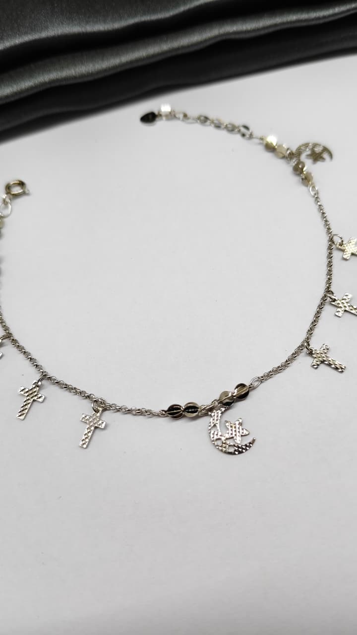 925 Silver In Regular Colour Charms Hanging Design Bracelet