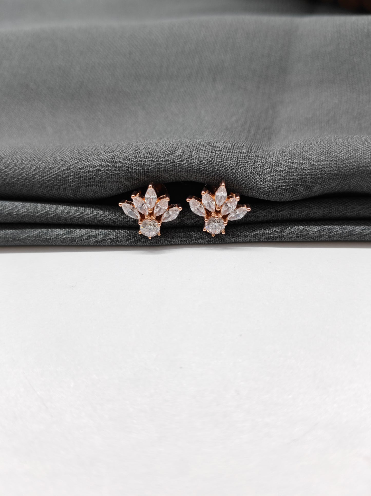 925 Silver Rose Gold Half Rising Earrings