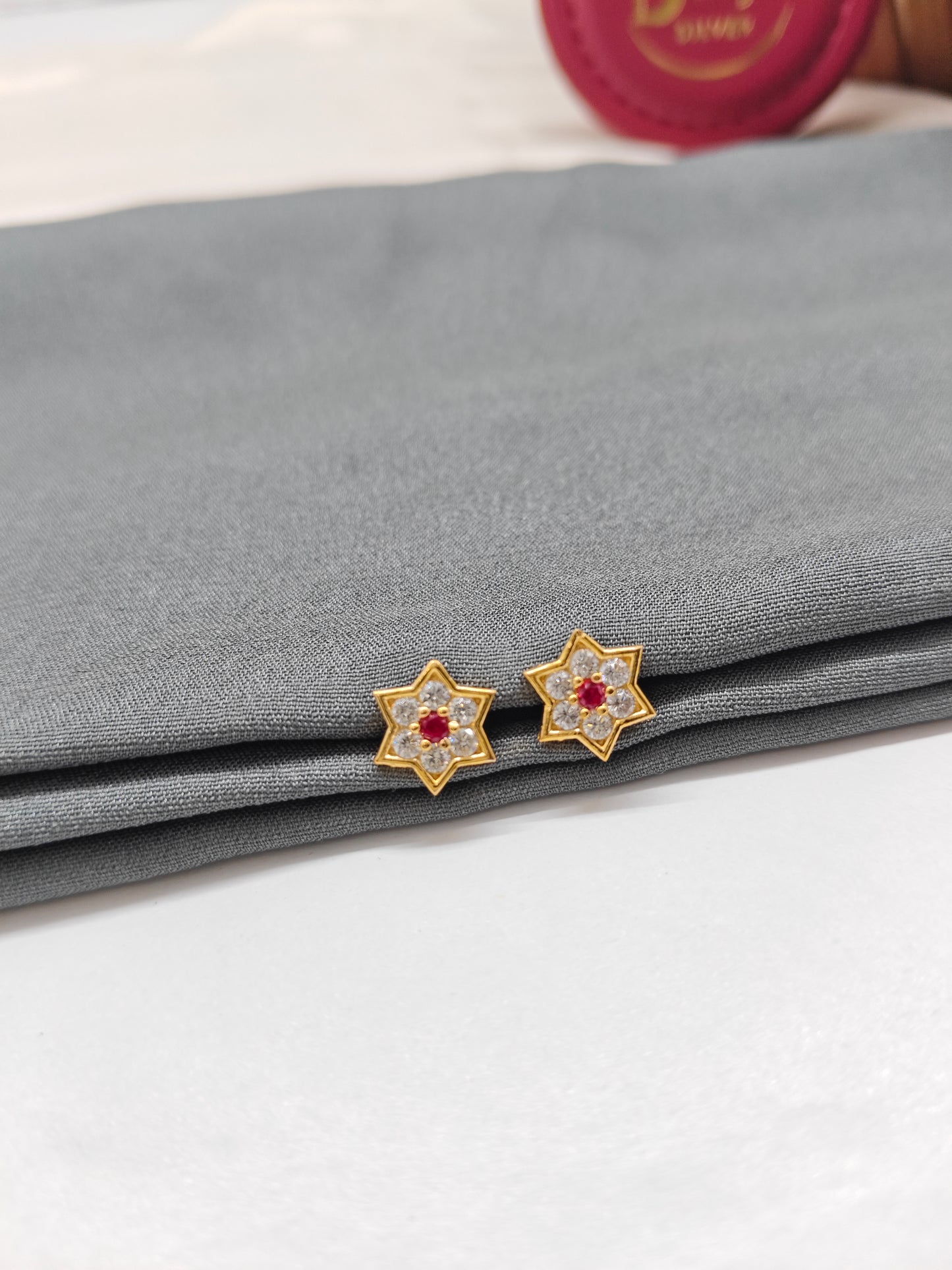 925 Silver Gold Colour 6+1 Star Design Earrings