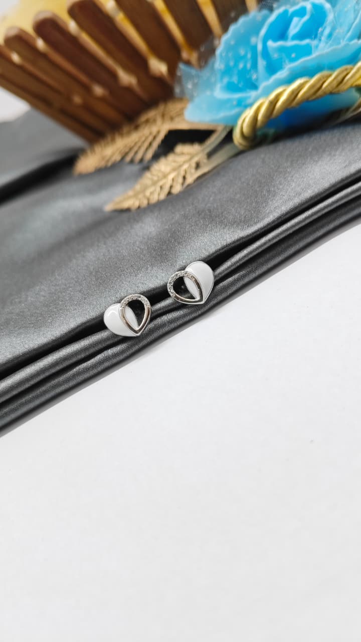 925 Silver Regular Silver Colour Heart Design White Enamel With White Stone Earrings
