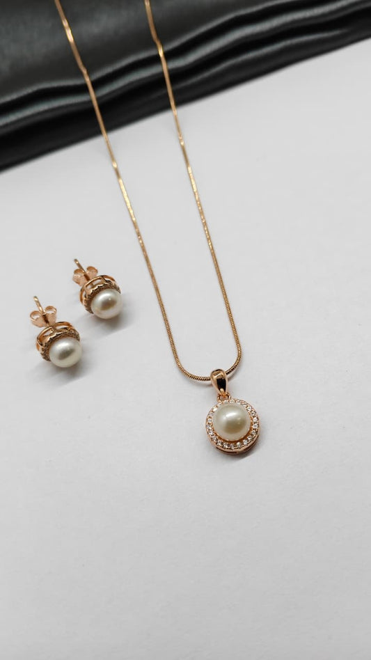 925 Silver Rose Gold Colour Pearl With White Stone Design Chain Pendant Set With Earrings