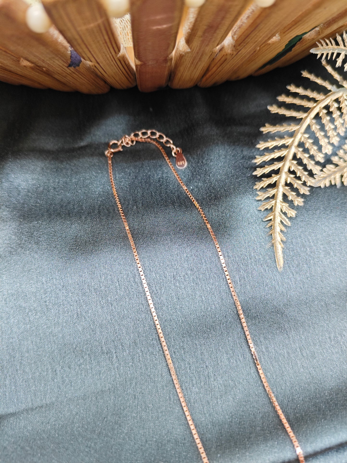 925 Silver Rose Gold Colour MOP Flower Design Stone Set With Earring