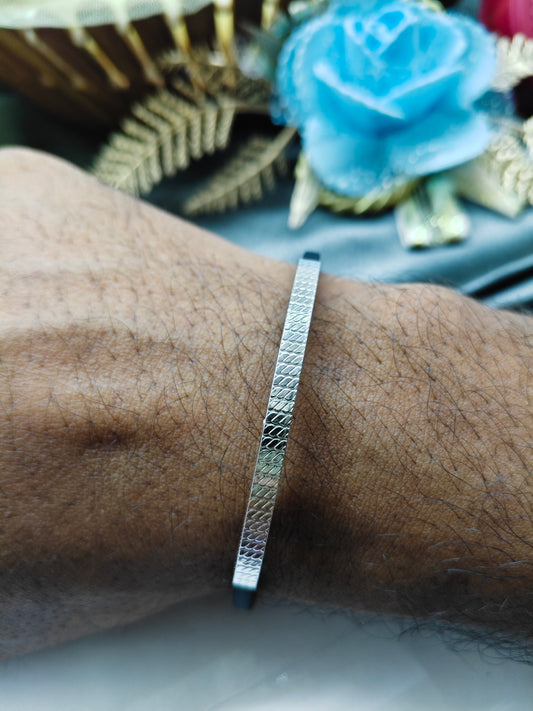 925 Silver Adults Black Rubber Band With Pure 925 Silver Bracelets