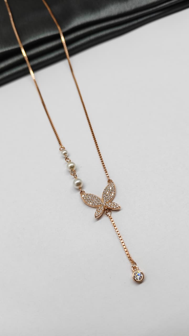 925 Silver Rose Gold Colour Pearl With Butterfly Design White Stone Chain With Pendant