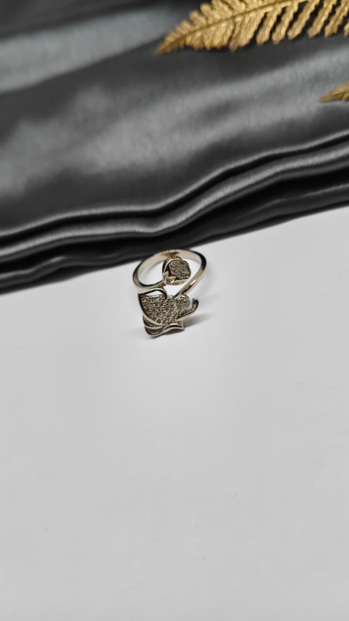 925 Silver Adjustable White Stone Rotating Butterfly Design Ladies Ring