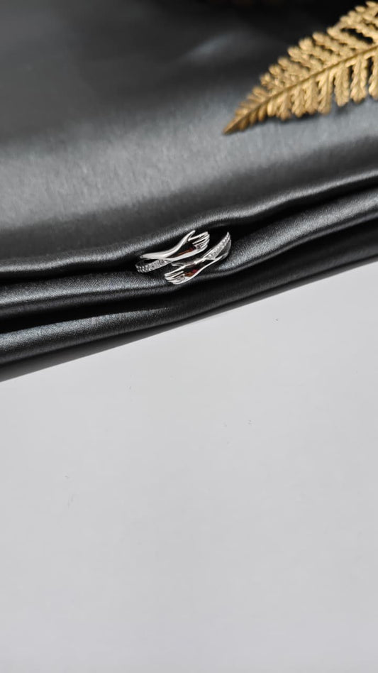 925 Silver Adjustable White Stone Hug Design Ring