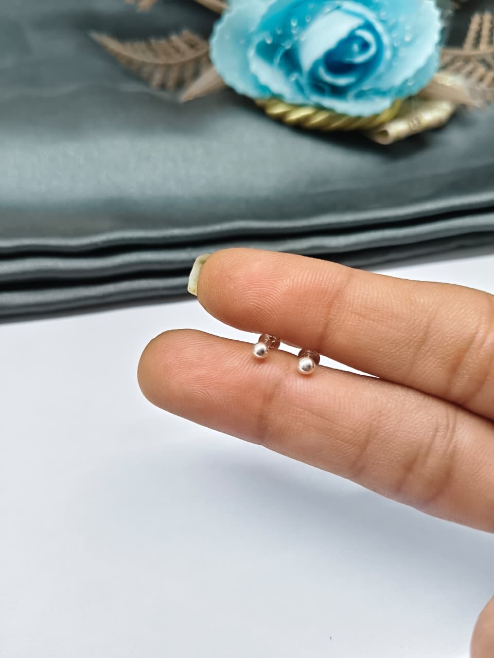 925 Silver Regular Colour Small Size Plain Design Balli / Earrings