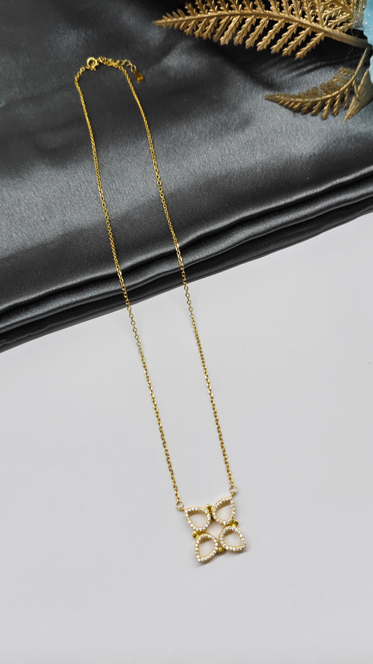 925 Silver Gold Colour Magnet Heart Design White Stone Chain With Pendant