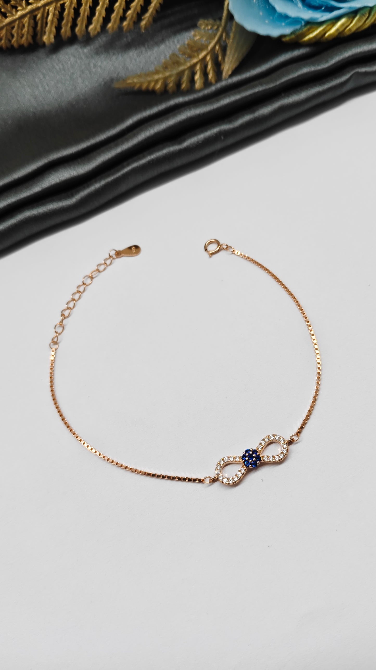 925 Silver Rose Gold Colour Small Infinity Blue With White Stone Design Bracelet