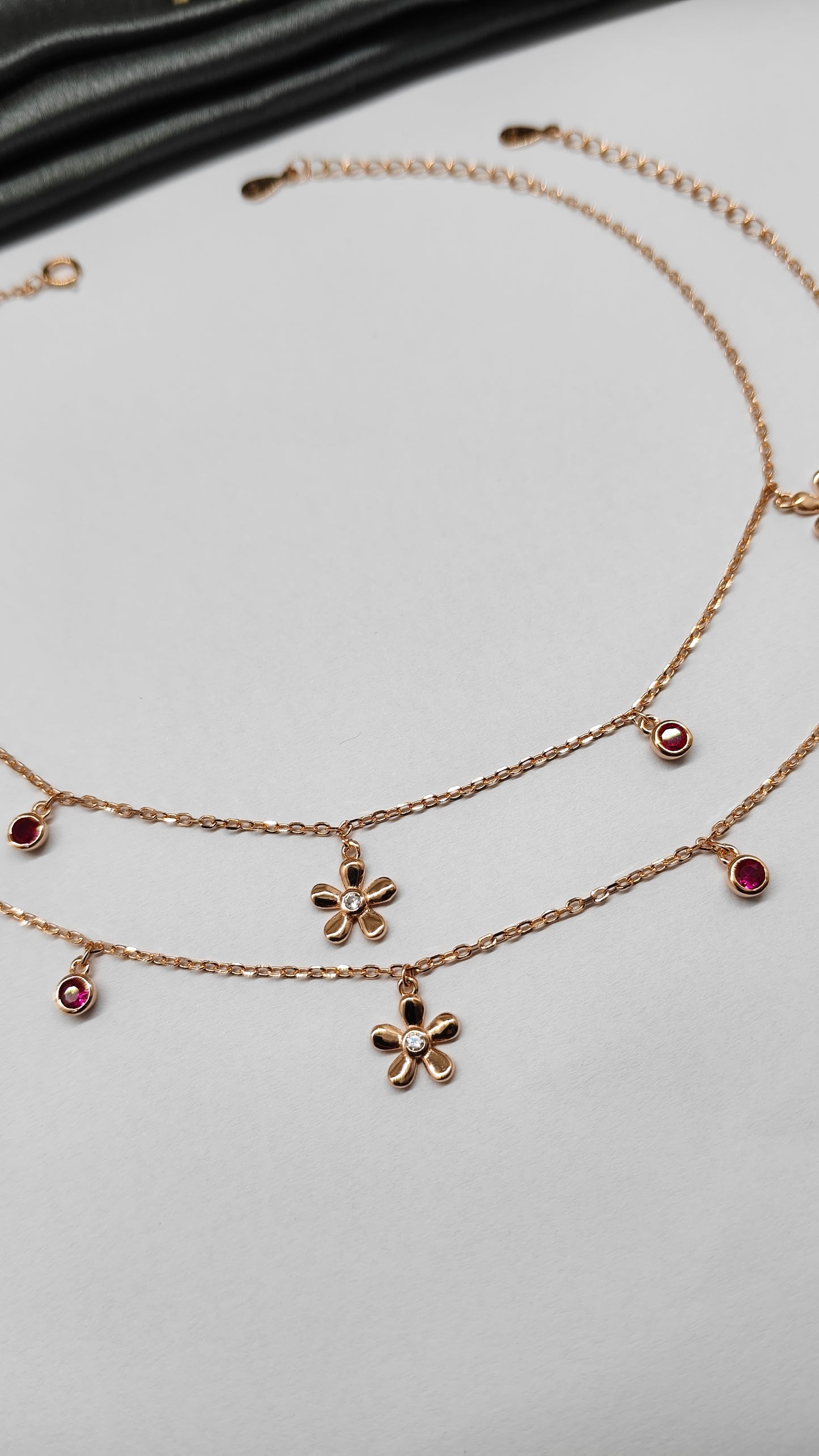 925 Silver Rose Gold Colour Red Stone With White Stone Flower Hanging Design Anklets