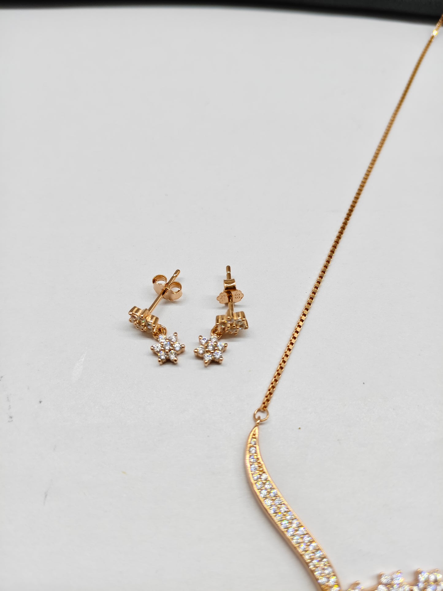 925 Silver Rose Gold Colour Mangalsutra Black Beads White Stone Necklace Set