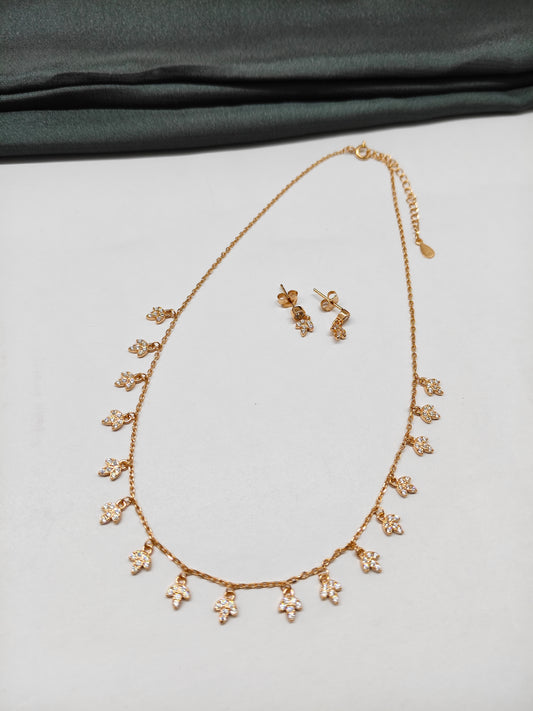 925 Silver Rose Gold Colour Flower Hanging Design Stone Necklace Set