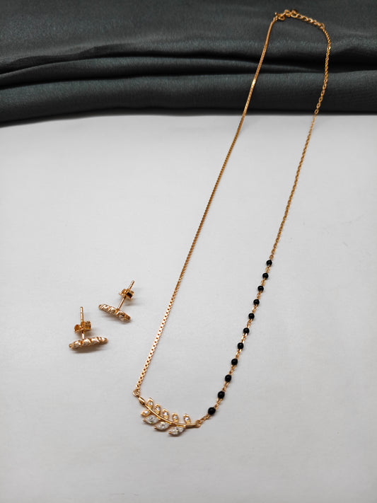 925 Silver Rose Gold Colour Leaf Design With Single Side Black Beads Set