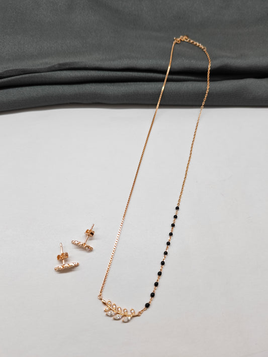 925 Silver Rose Gold Colour Leaf Design With Single Side Black Beads Set