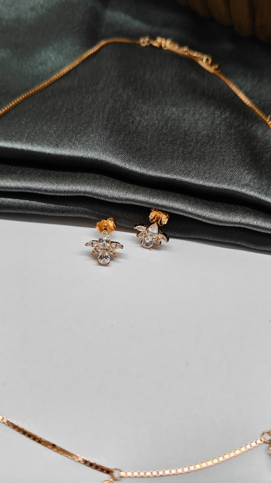 925 Silver Rose Gold Colour Full White Stone Flower Hanging Design Set With Earring