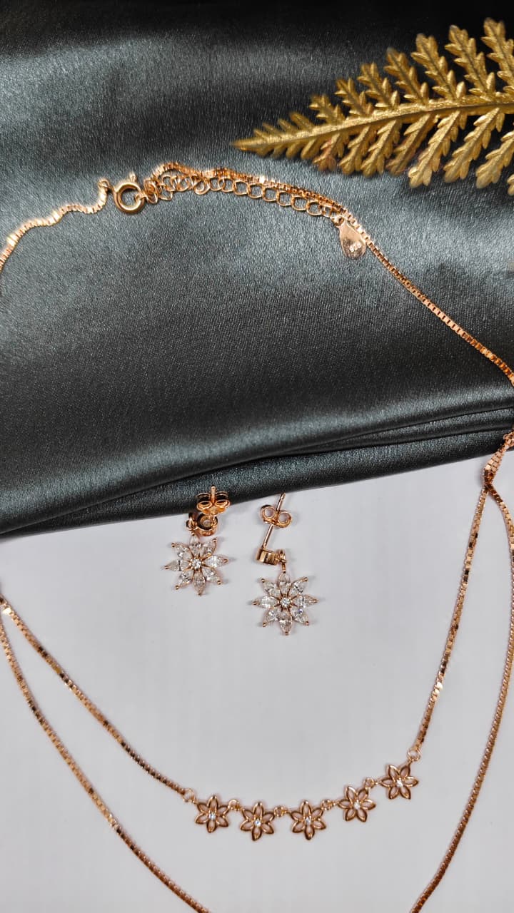 925 Silver Rose Gold Colour White Stone Star Double Layer Hanging Design Set With Earring