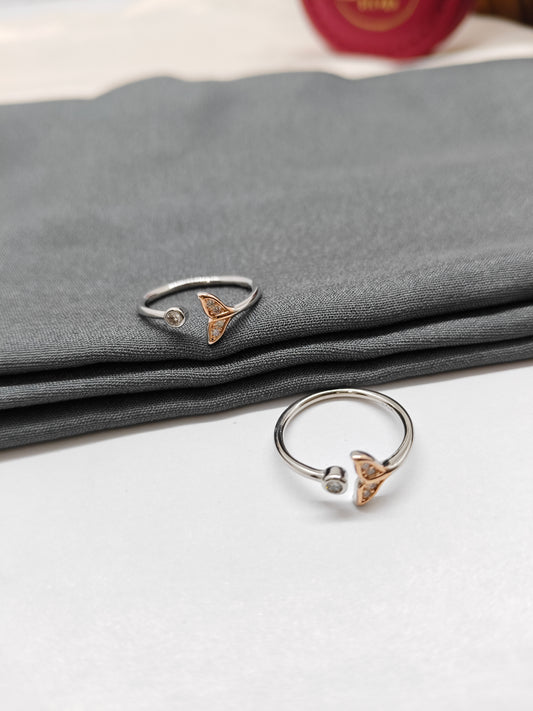 925 Silver Two Tone Rose With Silver Colour Fish Tail Design Toe Rings