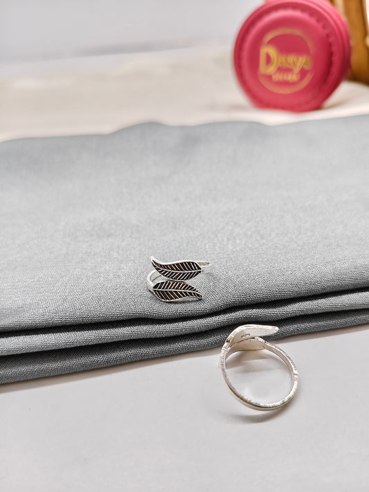 925 Silver Oxidized Double Leaf Design Toe Rings