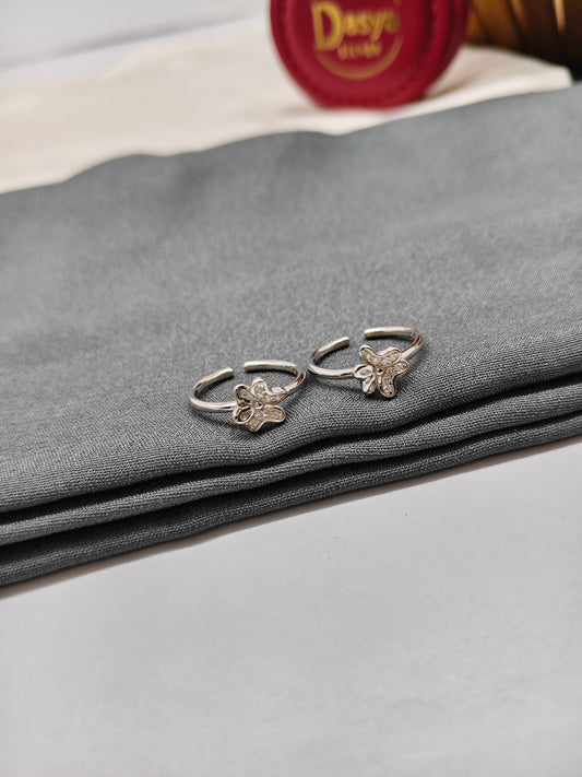 925 Silver White Stone Flower Design Toe Rings