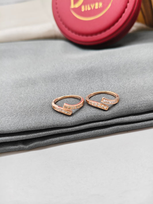925 Silver Rose Gold Colour White Stone Double Design Toe Rings