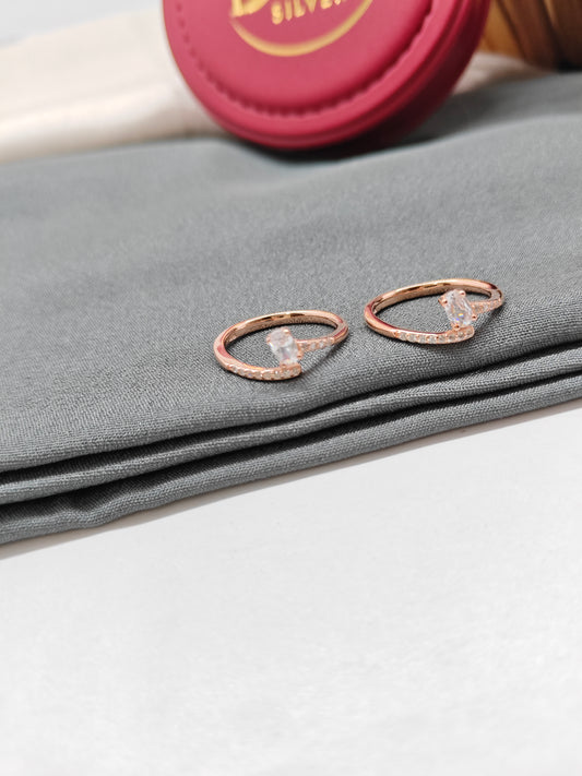 925 Silver Rose Gold Colour Big Oval White Stone Design Toe Rings