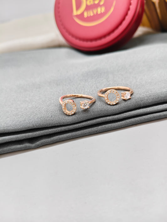 925 Silver Rose Gold Colour Round White Stone Design Toe Rings