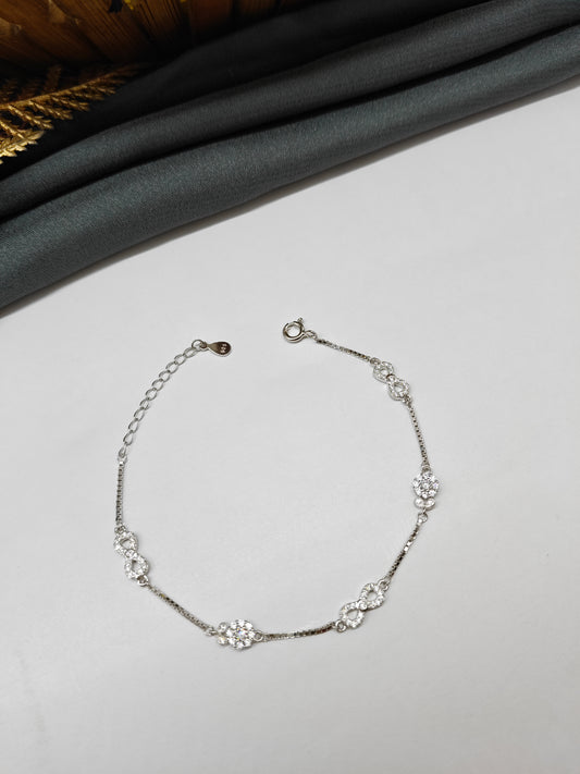 925 Silver Infinity With Flower Design Bracelet