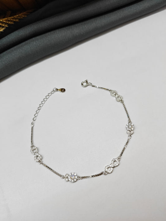 925 Silver Infinity With Flower Design Bracelet