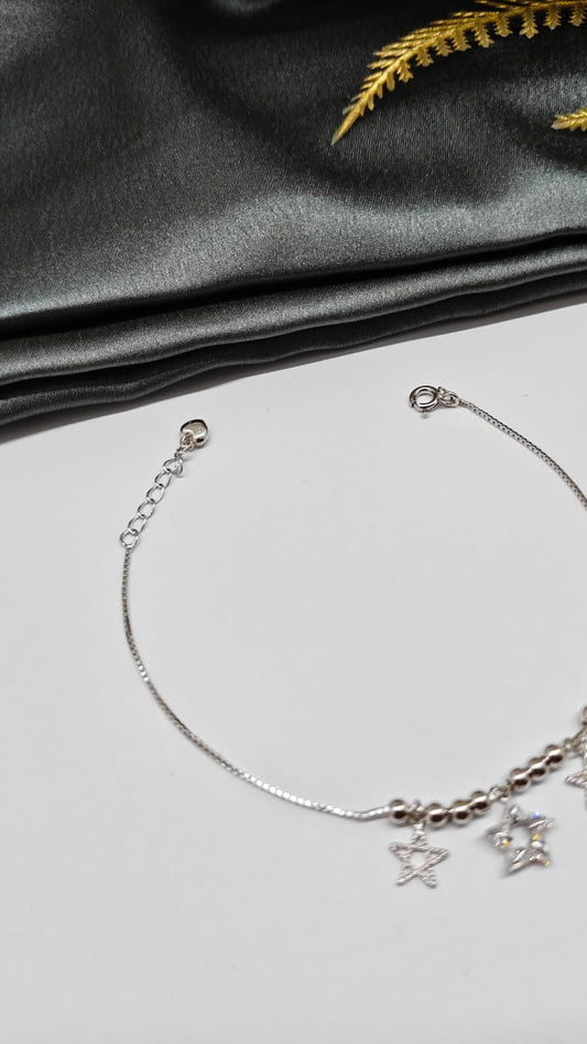 925 Silver In Regular Colour Hanging Star White Stone Design Bracelet
