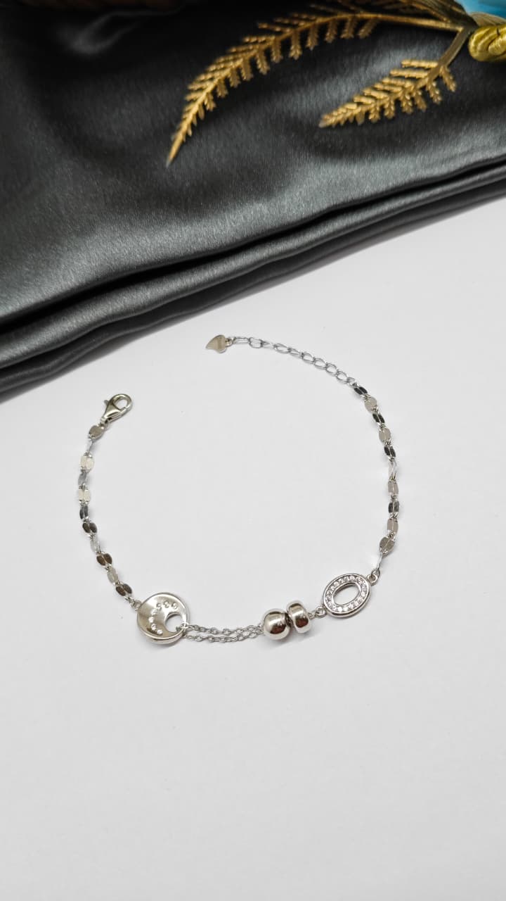 925 Silver In Regular Colour White Stone Movable Design Bracelet