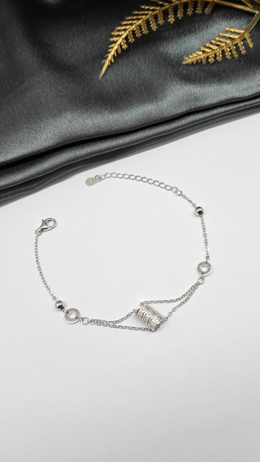 925 Silver In Regular Colour White Stone Design Bracelet