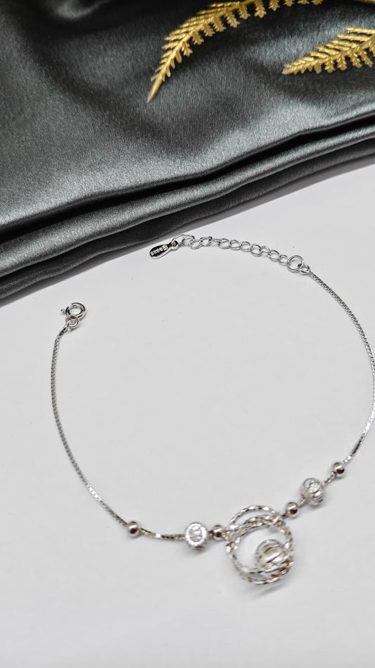 925 Silver In Regular Colour White Stone Hanging Ring Design Bracelet