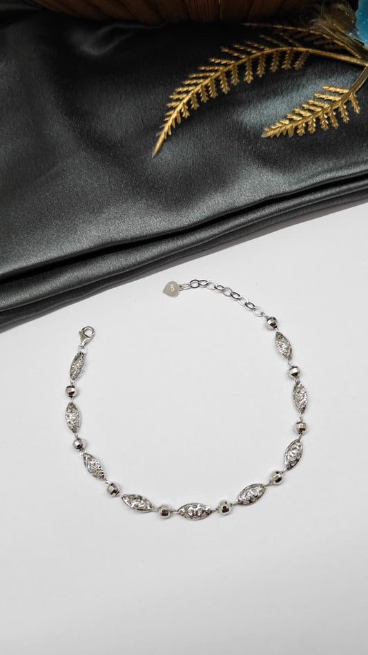 925 Silver In Regular Colour Design Bracelet