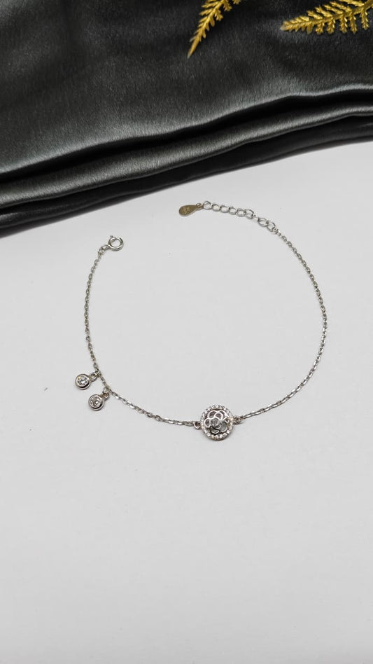 925 Silver In Regular Colour 2 White Stone Hanging Design Bracelet