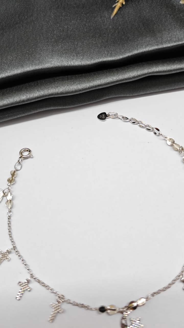 925 Silver In Regular Colour Charms Hanging Design Bracelet