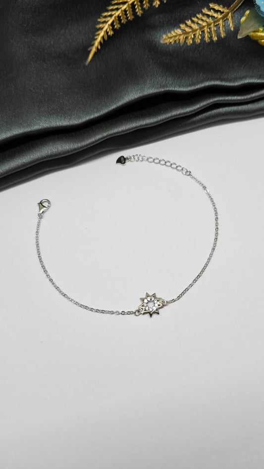 925 Silver In Regular Colour Star White Stone Design Bracelet