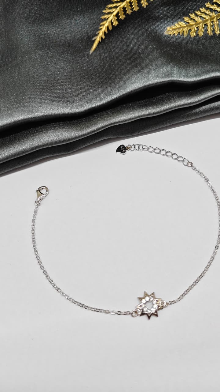 925 Silver In Regular Colour Star White Stone Design Bracelet