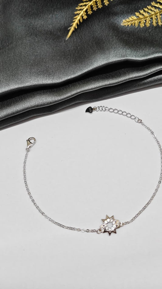 925 Silver In Regular Colour Star White Stone Design Bracelet