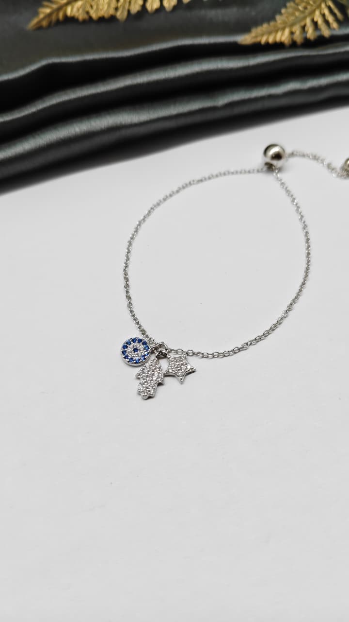 925 Silver In Regular Colour Charms Hanging White Stone Design Adjustable Bracelet